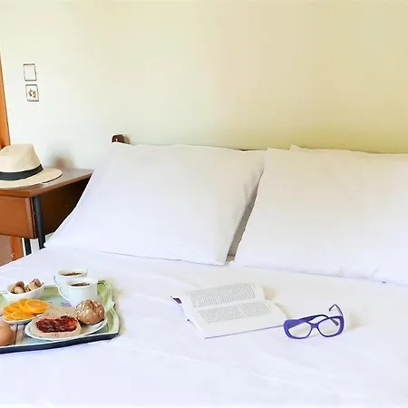 Lagoutis Beachfront House 別荘